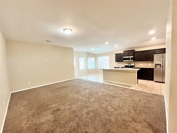 $2,195 | 629 Mud Lake Trail, Fort Worth, TX 76120