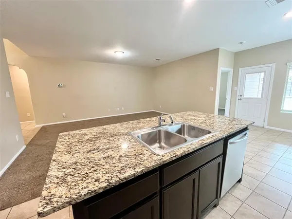 $2,195 | 629 Mud Lake Trail, Fort Worth, TX 76120