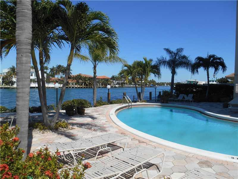 2639 North Riverside Drive, Unit 1401 Pompano Beach, FL 33062 - Photo 24 of 35 Exterior Front