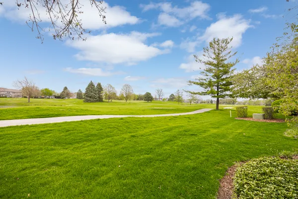 $488,000 | 1504 Aberdeen Court, Unit 1504, Naperville, IL 60564