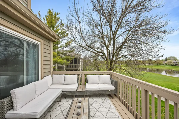 $488,000 | 1504 Aberdeen Court, Unit 1504, Naperville, IL 60564