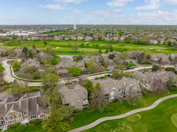 $488,000 | 1504 Aberdeen Court, Unit 1504, Naperville, IL 60564
