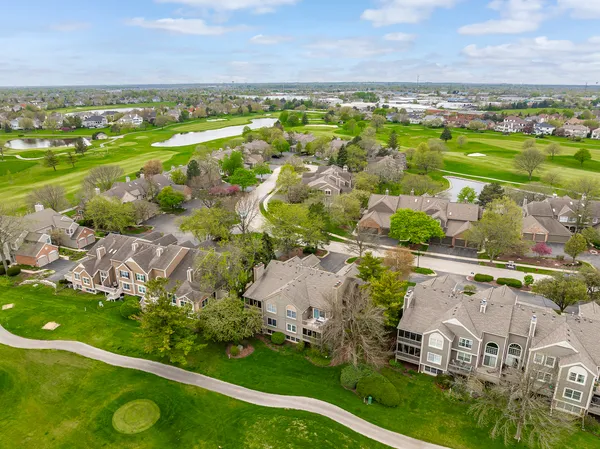 $488,000 | 1504 Aberdeen Court, Unit 1504, Naperville, IL 60564