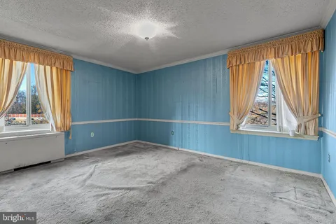 $250,000 | 3000 Spout Run Parkway, Unit B311, Arlington, VA 22201