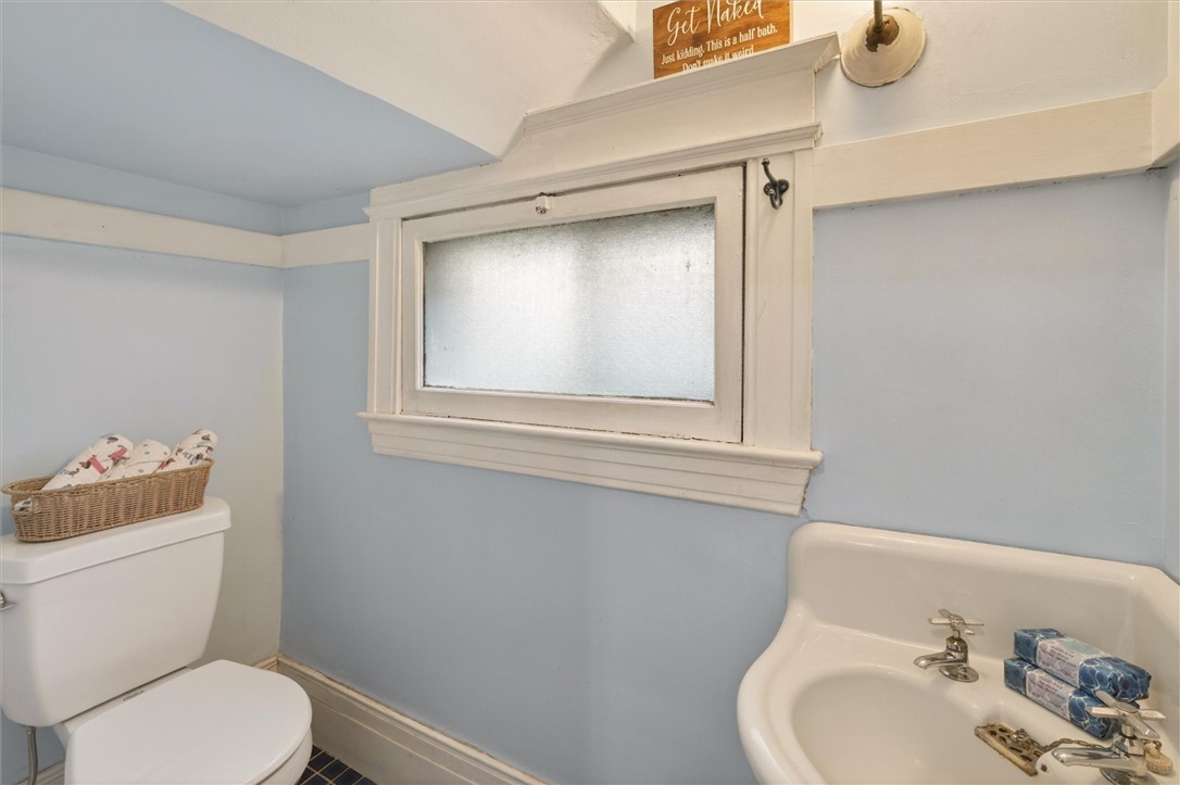 34 Erion Crescent Rochester, NY 14607 - Photo 23 of 49 first floor half bath