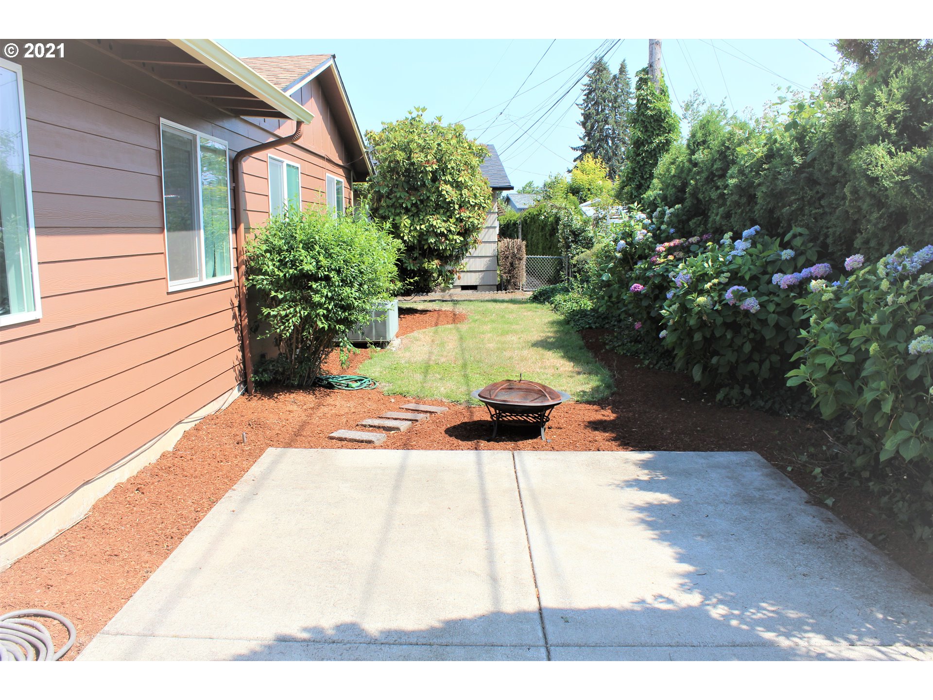 1386 Thompson Road Woodburn, OR 97071 - Photo 23 of 24 Gallery Image 23