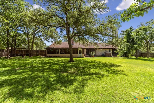 $410,000 | 101 Sandoak, Rockdale, TX 76567