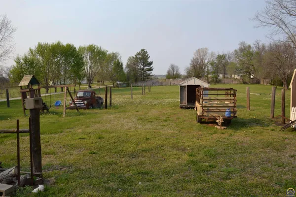 $89,000 | 21244 South Hickory Road, Quenemo, KS 66528