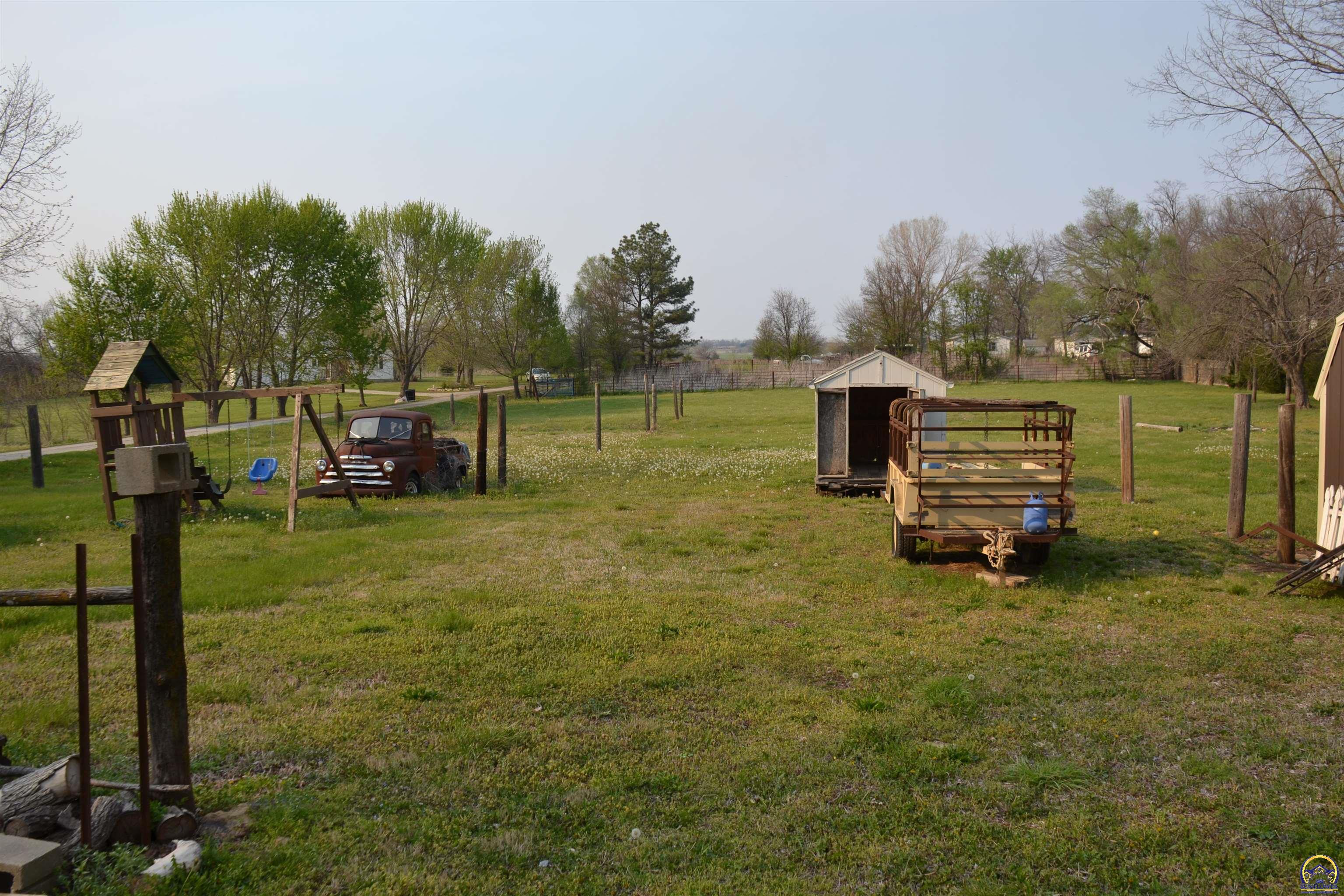 21244 South Hickory Road Quenemo, KS 66528 - Photo 9 of 10