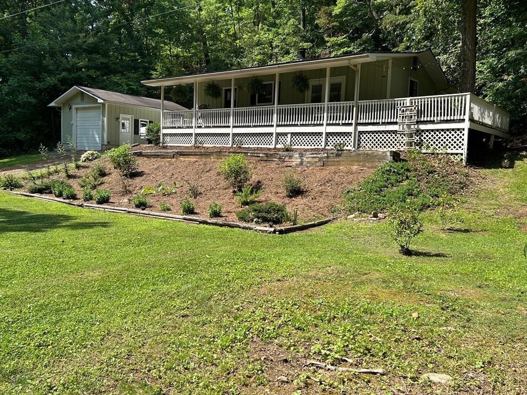 14 Priscilla Lane Murphy, NC 28906 - Photo 34 of 42 a front view of a house with a yard