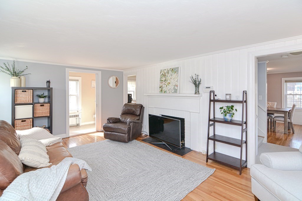 7 Windemere Road Worcester, MA 01602 - Photo 18 of 39 Gallery Image 18