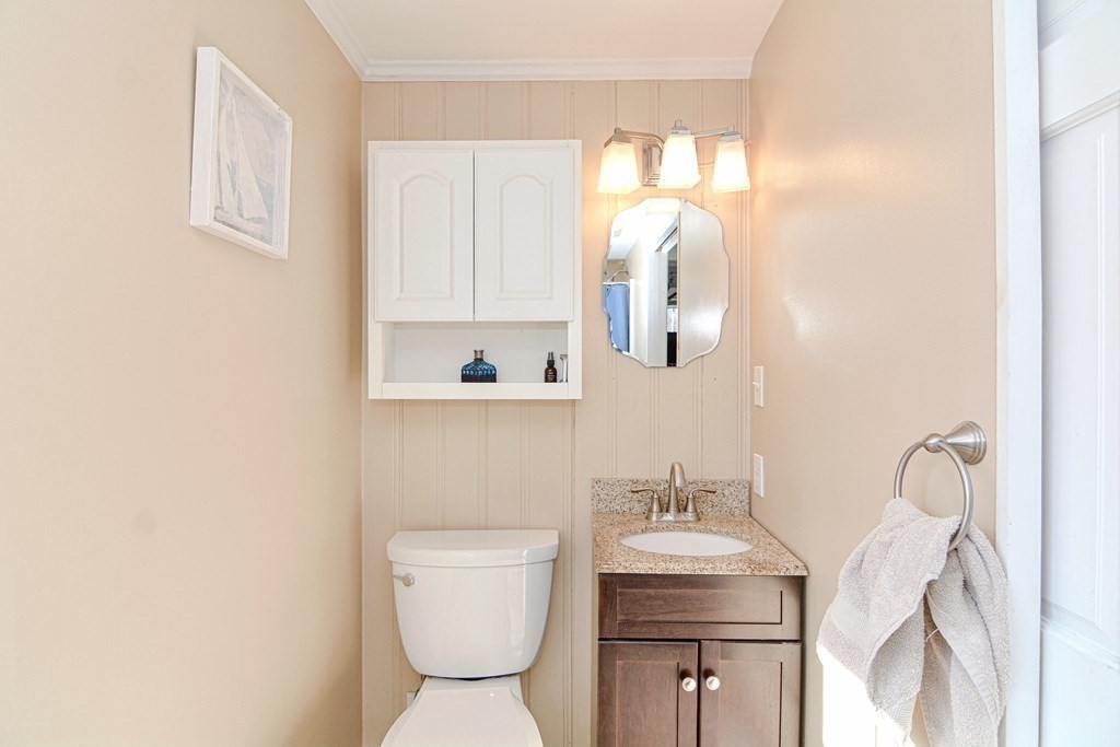 7 Windemere Road Worcester, MA 01602 - Photo 37 of 39 Gallery Image 37