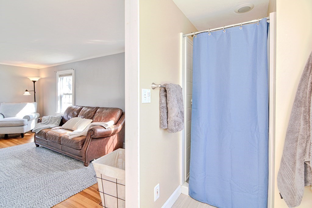 7 Windemere Road Worcester, MA 01602 - Photo 39 of 39 Gallery Image 39