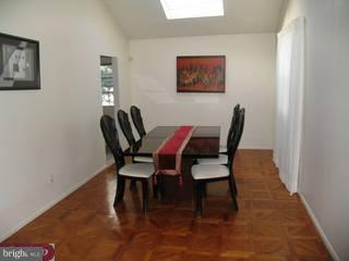 8702 Autumn Road Philadelphia, PA 19115 - Photo 5 of 6 Gallery Image 5