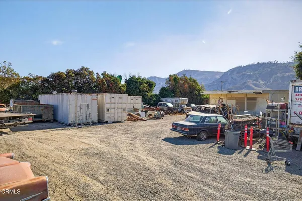 $1,499,000 | 870 Corporation Street, Santa Paula, CA 93060
