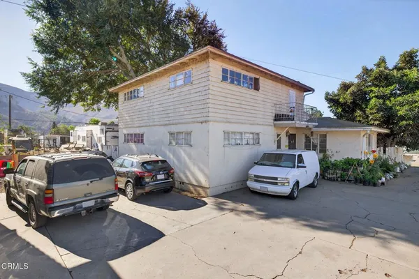 $1,499,000 | 870 Corporation Street, Santa Paula, CA 93060