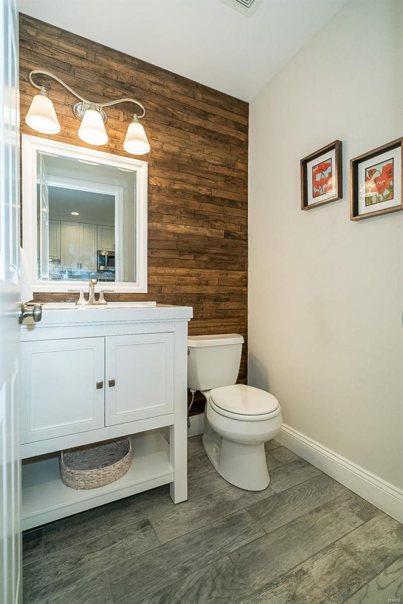 1340 Holgate Drive, Unit E2 Ballwin, MO 63021 - Photo 22 of 51