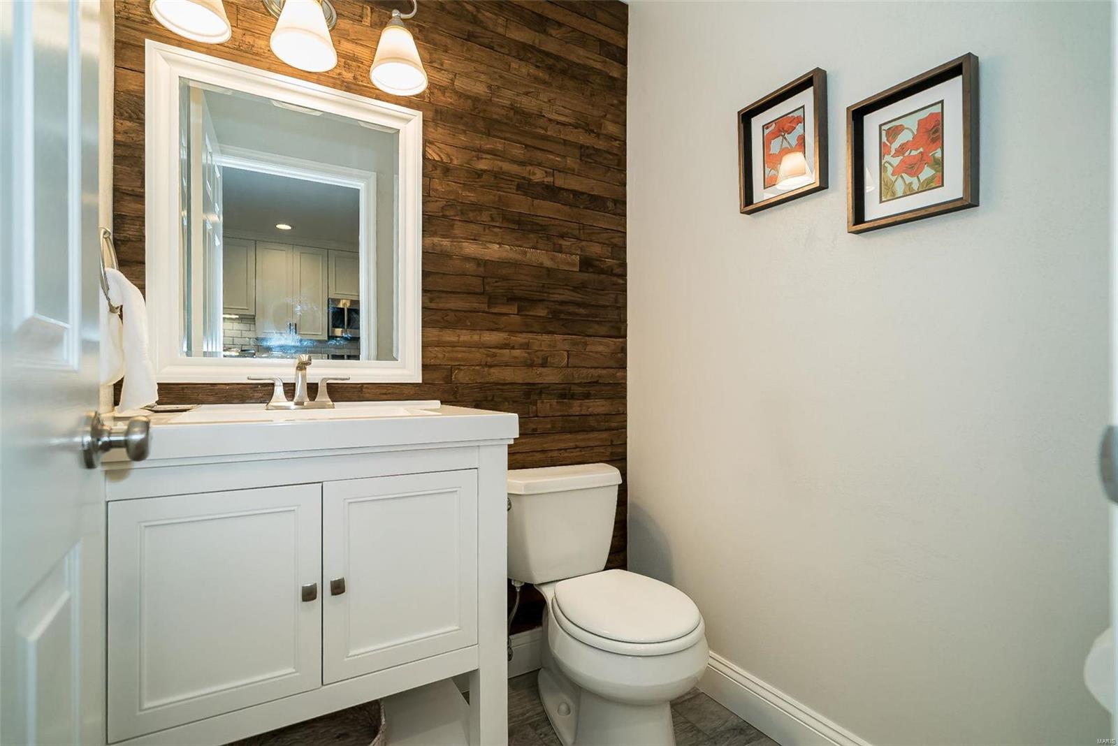 1340 Holgate Drive, Unit E2 Ballwin, MO 63021 - Photo 23 of 51