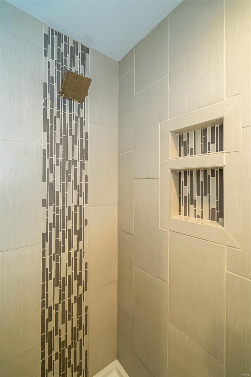 1340 Holgate Drive, Unit E2 Ballwin, MO 63021 - Photo 33 of 51