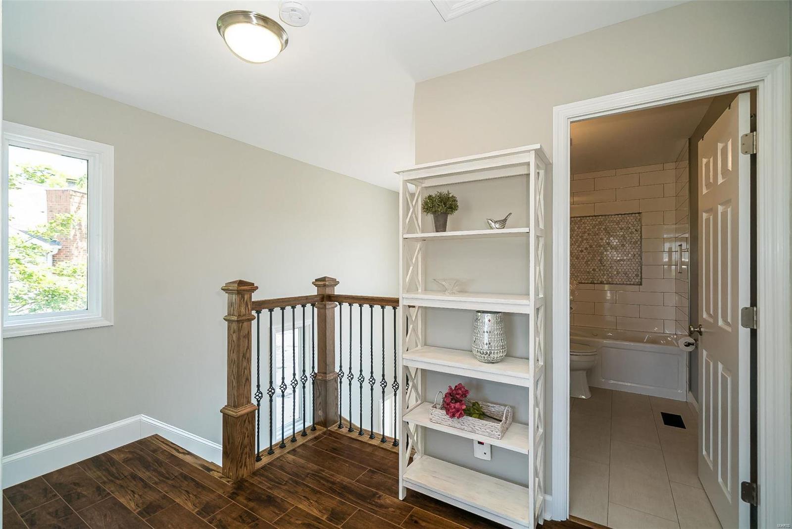 1340 Holgate Drive, Unit E2 Ballwin, MO 63021 - Photo 37 of 51