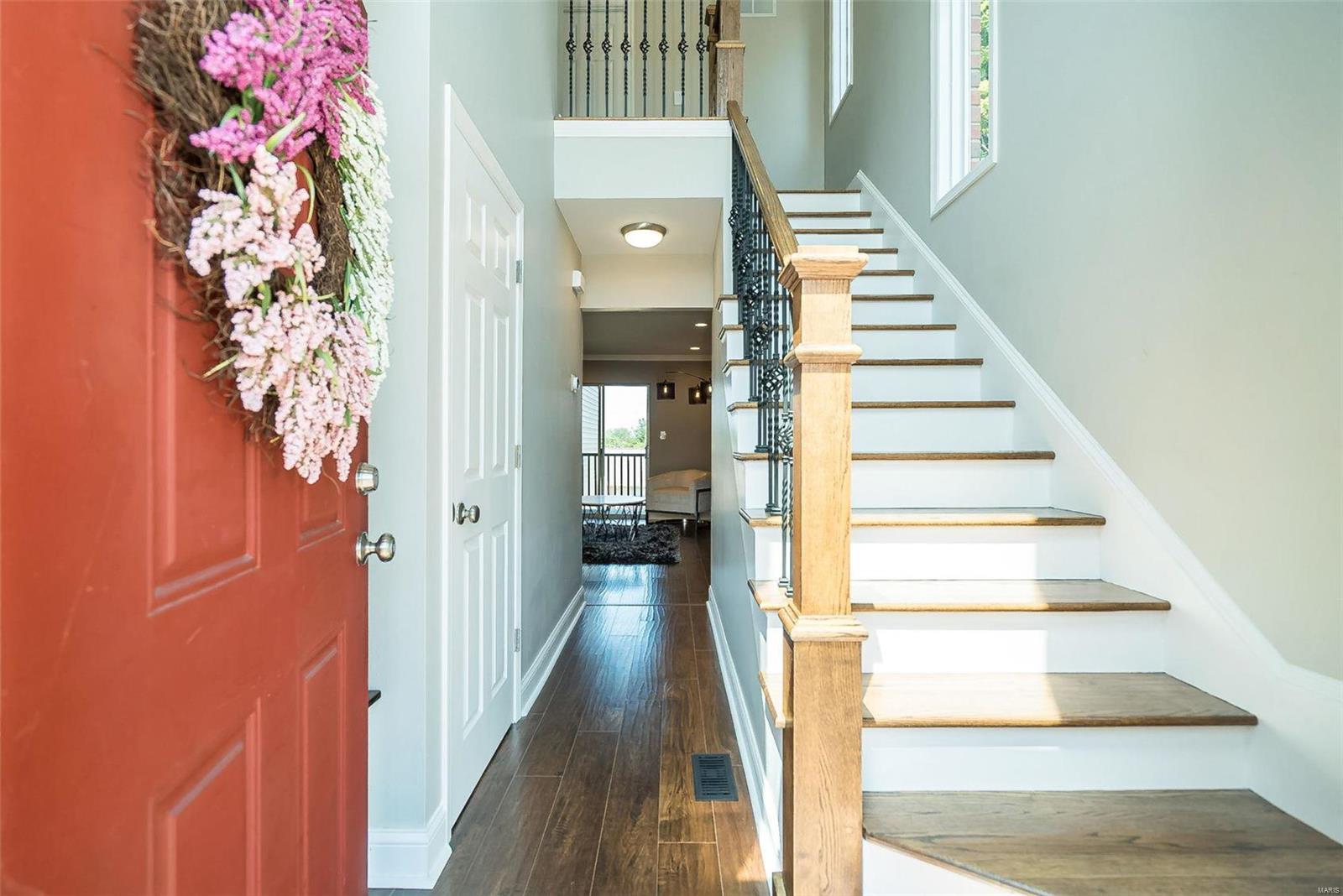 1340 Holgate Drive, Unit E2 Ballwin, MO 63021 - Photo 4 of 51