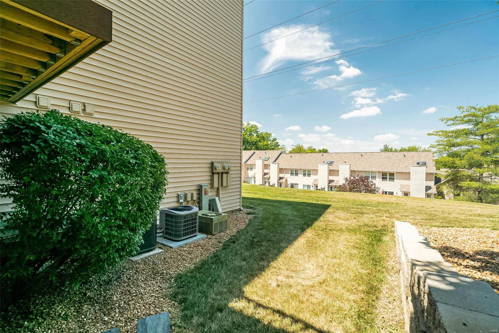 1340 Holgate Drive, Unit E2 Ballwin, MO 63021 - Photo 46 of 51