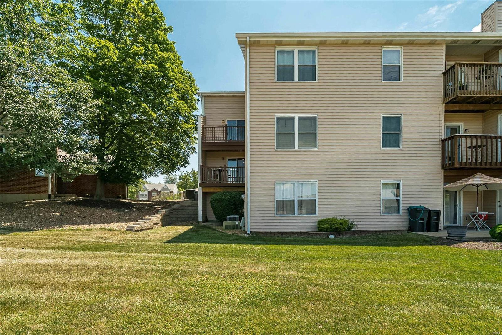 1340 Holgate Drive, Unit E2 Ballwin, MO 63021 - Photo 49 of 51