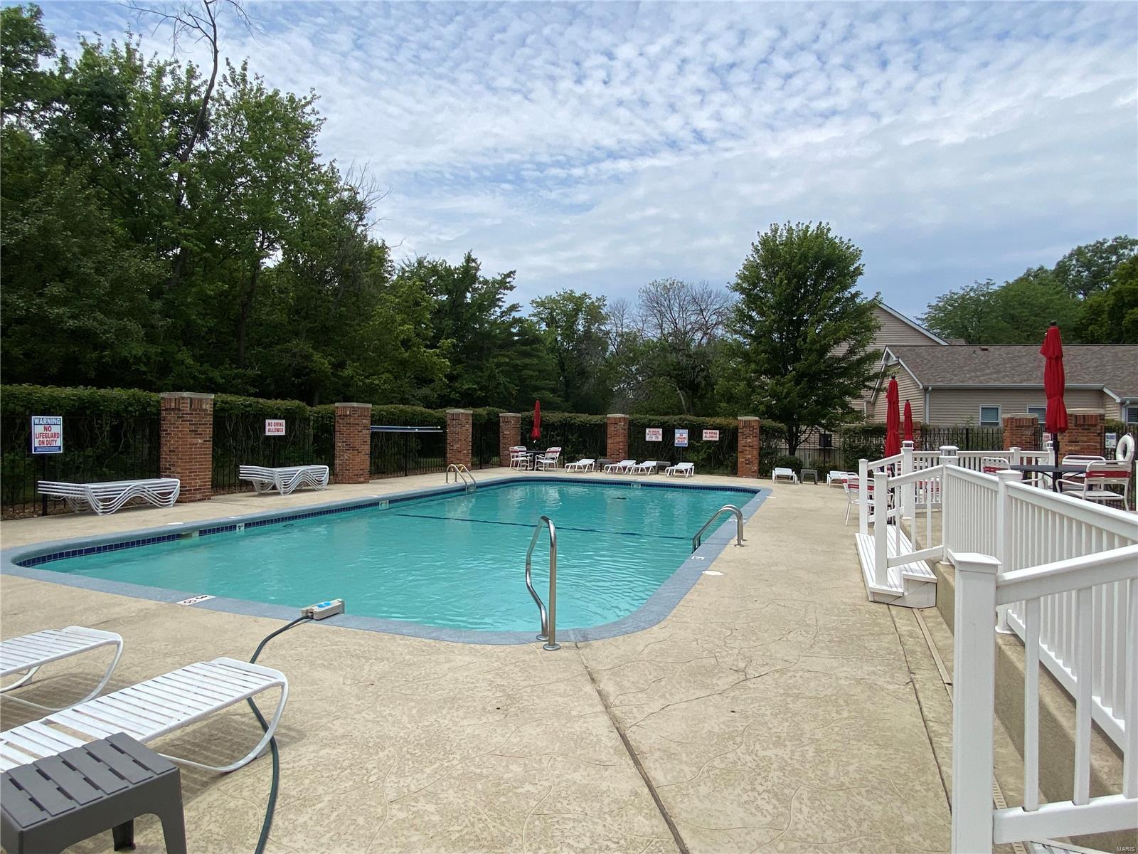 1340 Holgate Drive, Unit E2 Ballwin, MO 63021 - Photo 50 of 51