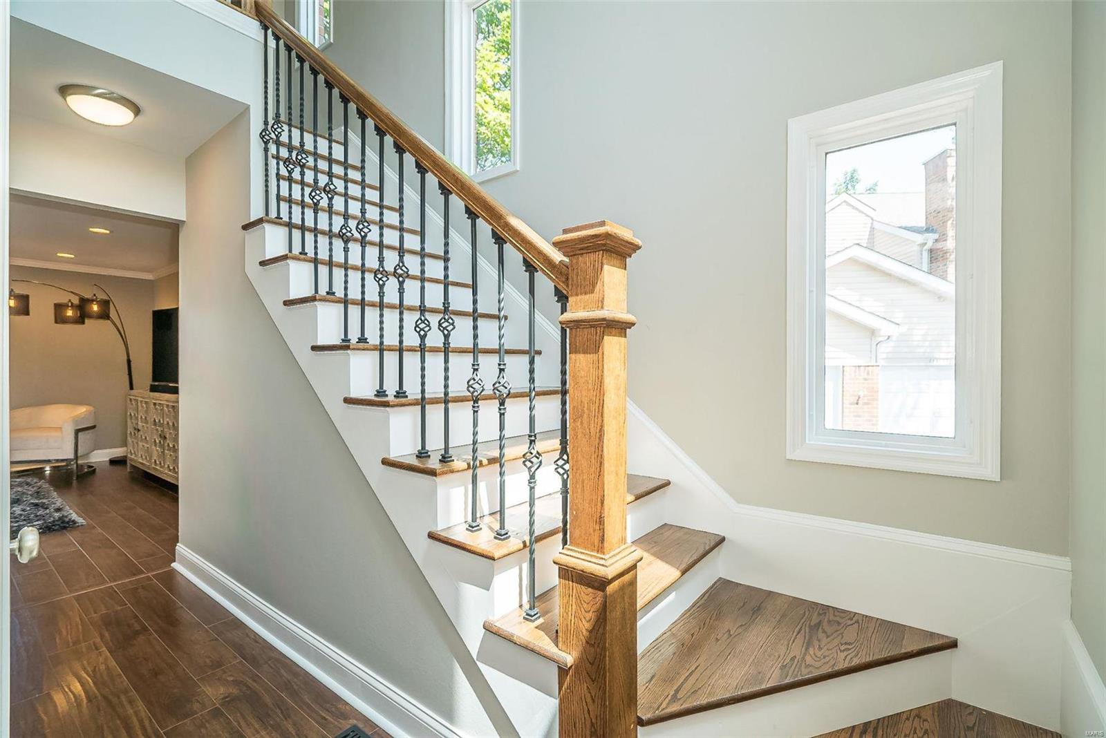 1340 Holgate Drive, Unit E2 Ballwin, MO 63021 - Photo 5 of 51