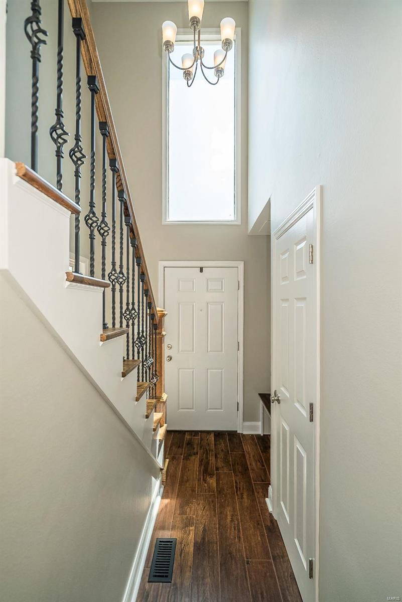 1340 Holgate Drive, Unit E2 Ballwin, MO 63021 - Photo 7 of 51