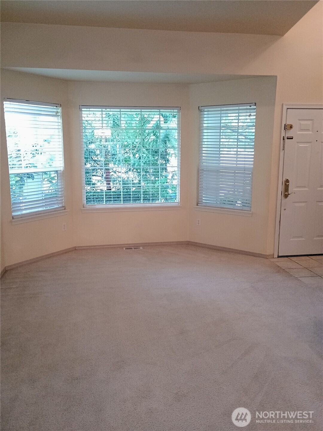 12989 Phillips Ridge Road Southeast Monroe, WA 98272 - Photo 8 of 10 Gallery Image 8