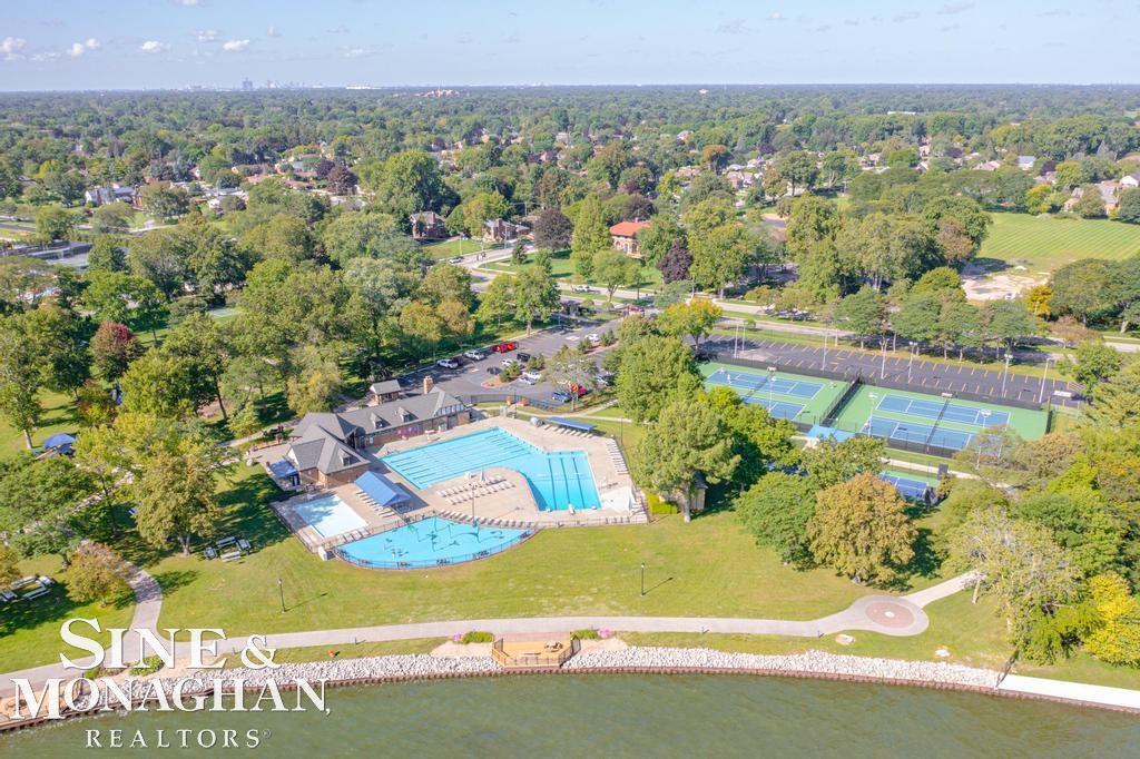 84 Clairview Road Grosse Pointe, MI 48236 - Photo 62 of 68 50149793-5E0971A3-1FD4-4545-8A8B-881B2D13C483.JPG
