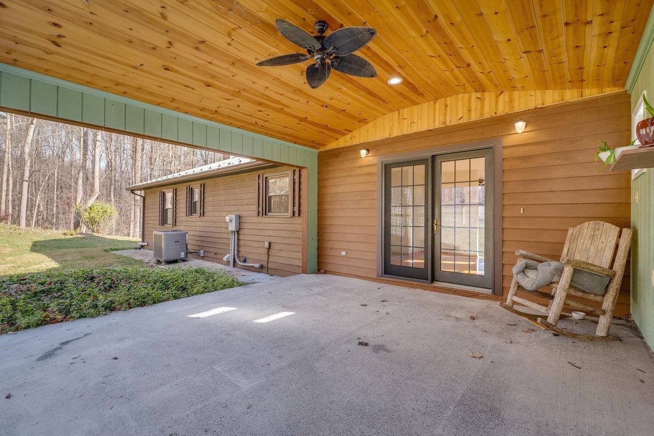 230 Rural Drive Mount Solon, VA 22843 - Photo 33 of 69 Gallery Image 33