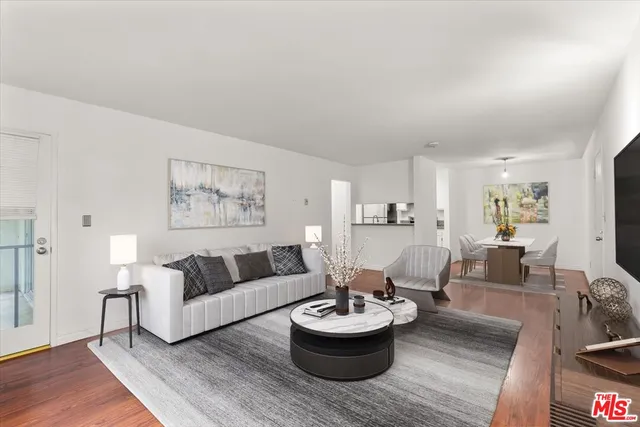 $443,000 | 4900 Overland Avenue, Unit 140, Culver City, CA 90230