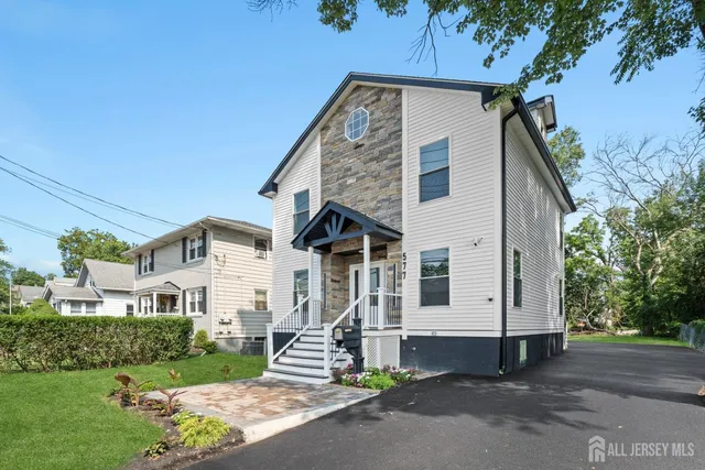 $599,999 | 577 South South Avenue South, Dunellen, NJ 08812