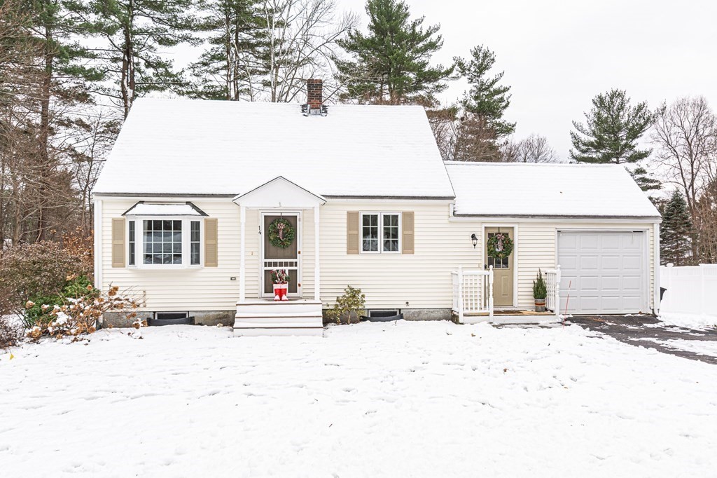 14 Alderbrook Road Andover, MA 01810 - Photo 1 of 36