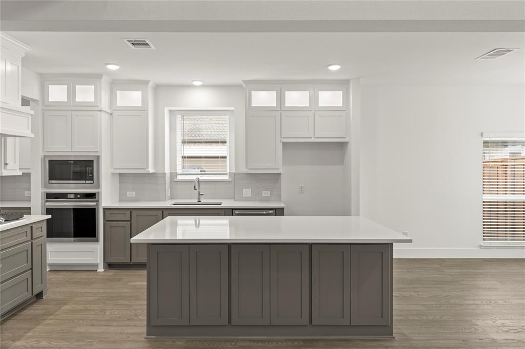 1313 Overton Street Frisco, TX 75036 - Photo 22 of 35 15. 1313 Overton - Kitchen