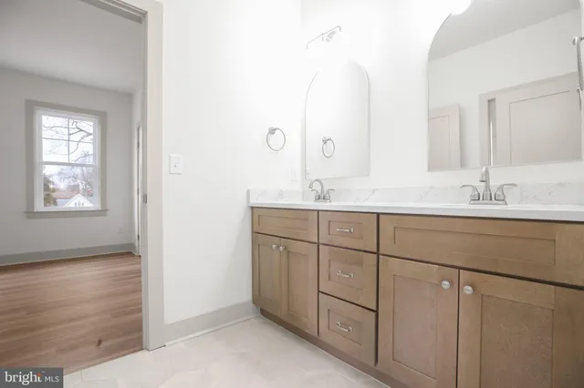 $909,900 | 1409 Brent Street, Fredericksburg, VA 22401