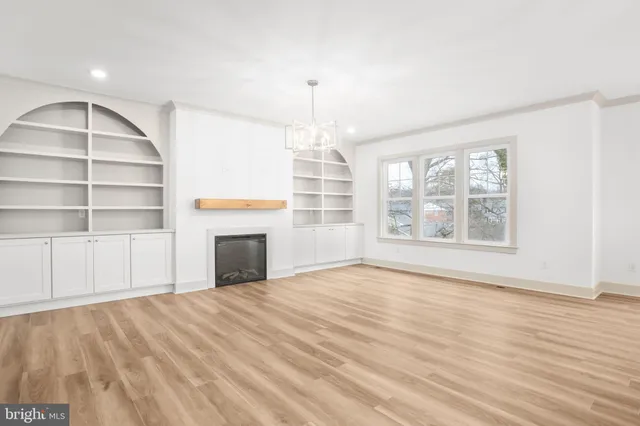 $909,900 | 1409 Brent Street, Fredericksburg, VA 22401