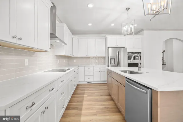 $909,900 | 1409 Brent Street, Fredericksburg, VA 22401