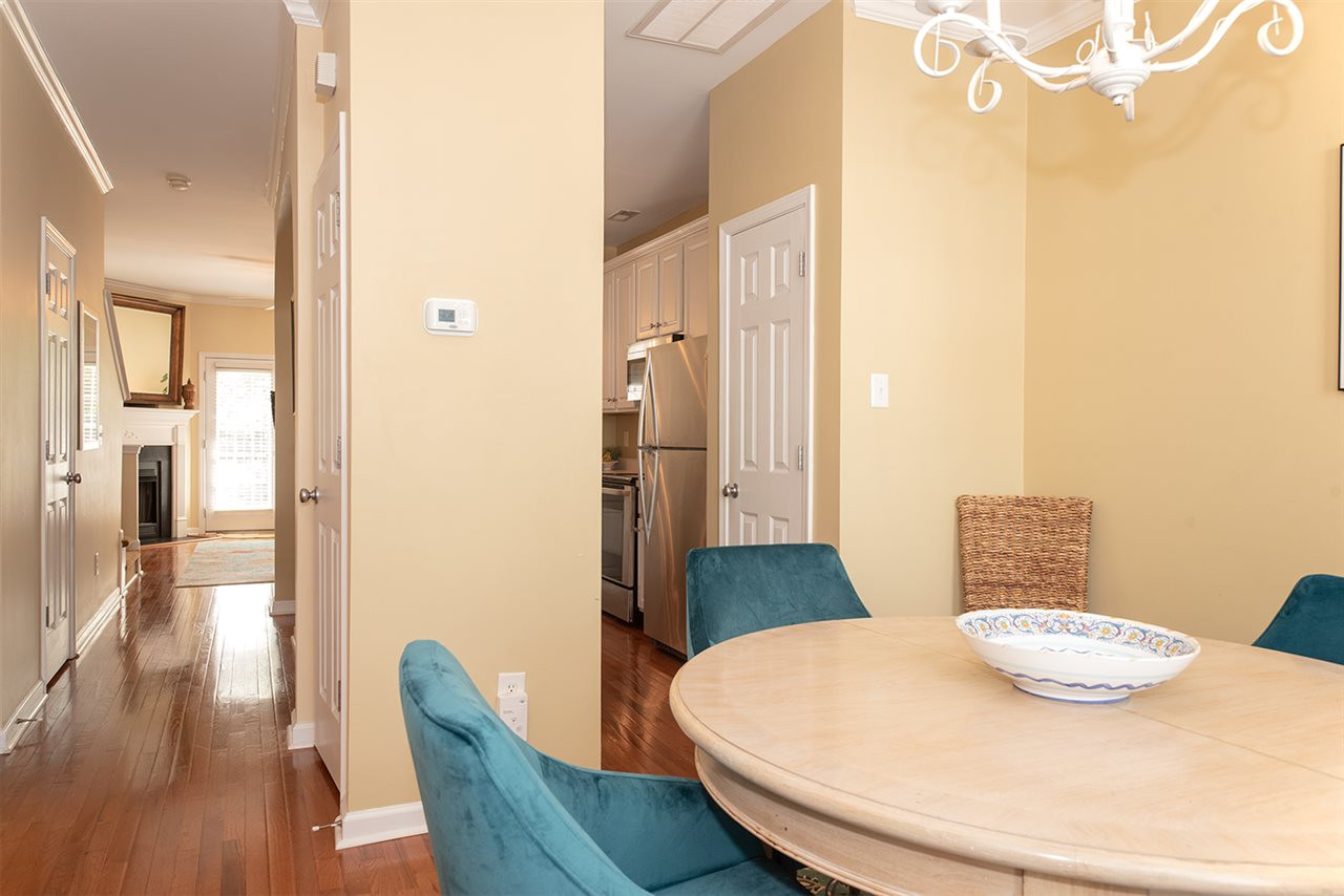 8272 City Loft Court Raleigh, NC 27613 - Photo 3 of 26 Entry