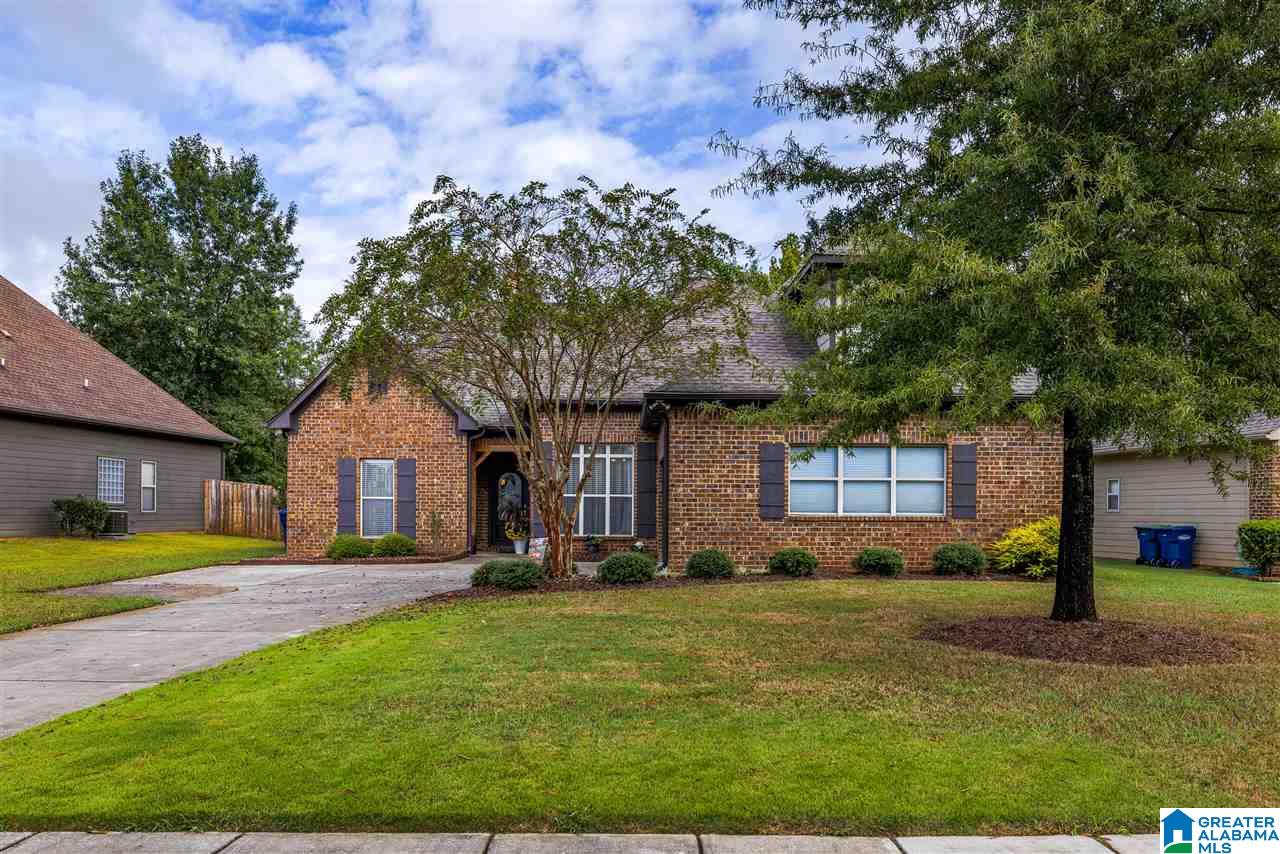 632 Barkley Circle Alabaster, AL 35007 - Photo 2 of 43