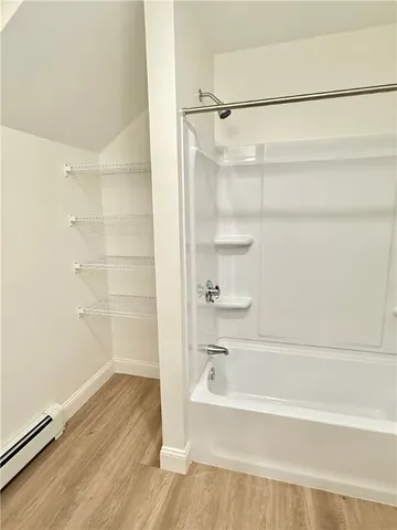 $1,900 | 37 Portland Street, Unit 2, Providence, RI 02907