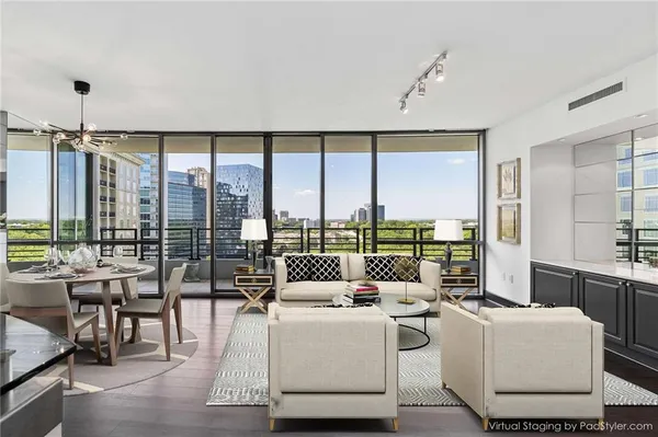 $675,000 | 700 Park Regency Place Northeast, Unit 2104, Atlanta, GA 30326