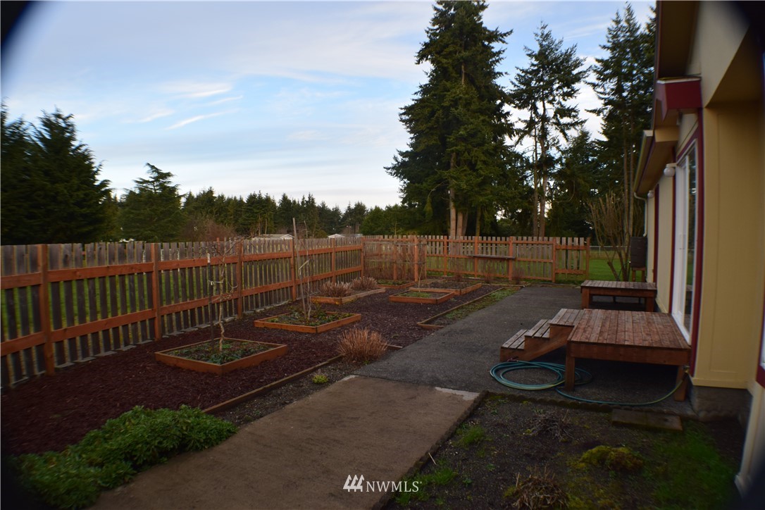 782 Lewis Road Port Angeles, WA 98362 - Photo 3 of 29 Gallery Image 3