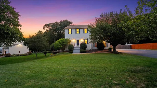 $580,000 | 45 Cobblestone Terrace, Coventry, RI 02816