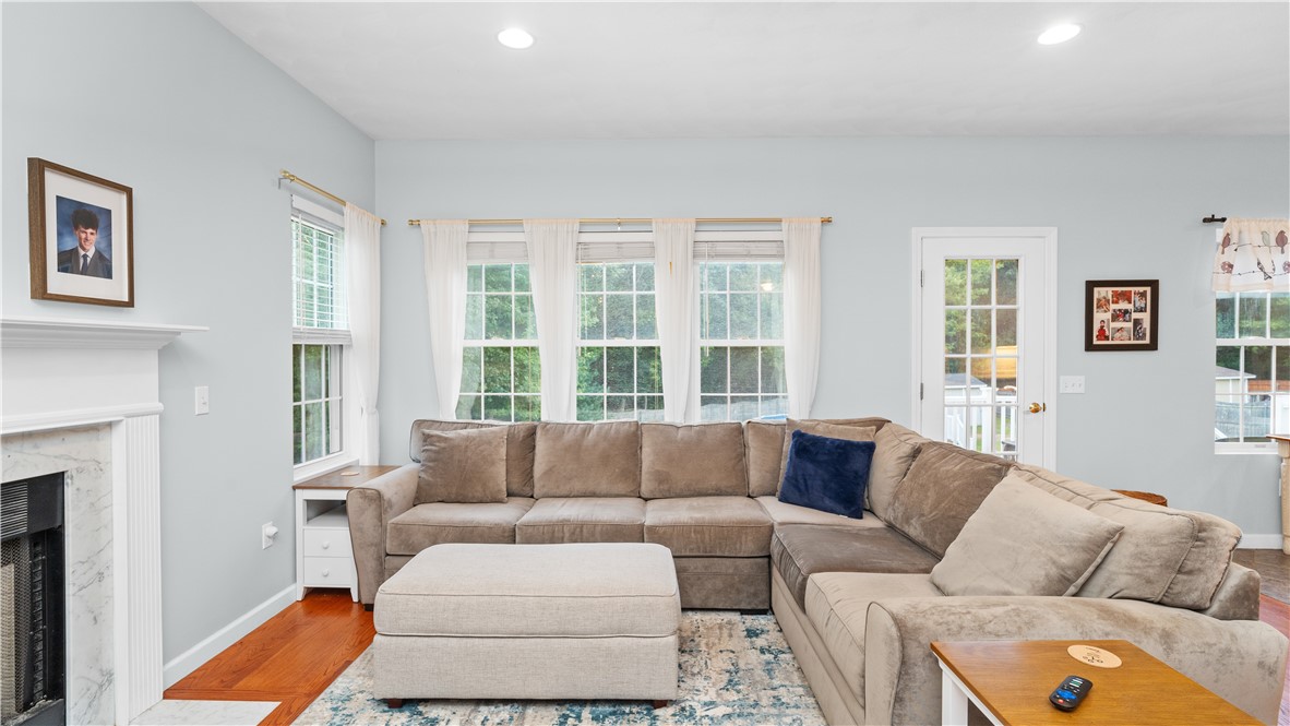 45 Cobblestone Terrace Coventry, RI 02816 - Photo 19 of 50