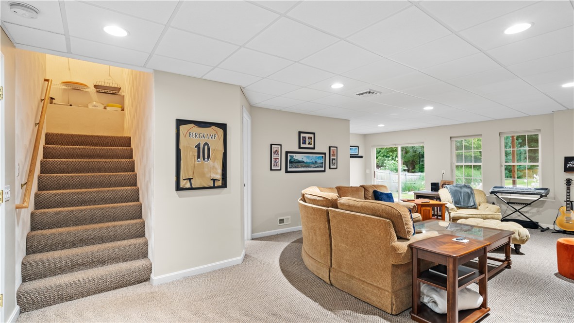 45 Cobblestone Terrace Coventry, RI 02816 - Photo 35 of 50