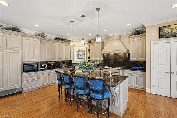 $1,795,000 | 4620 Cherryhill Lane, Winston-Salem, NC 27106