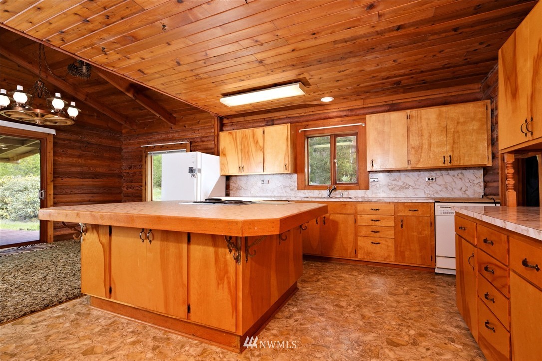 490 West Bulb Farm Road Shelton, WA 98584 - Photo 11 of 25 Gallery Image 11